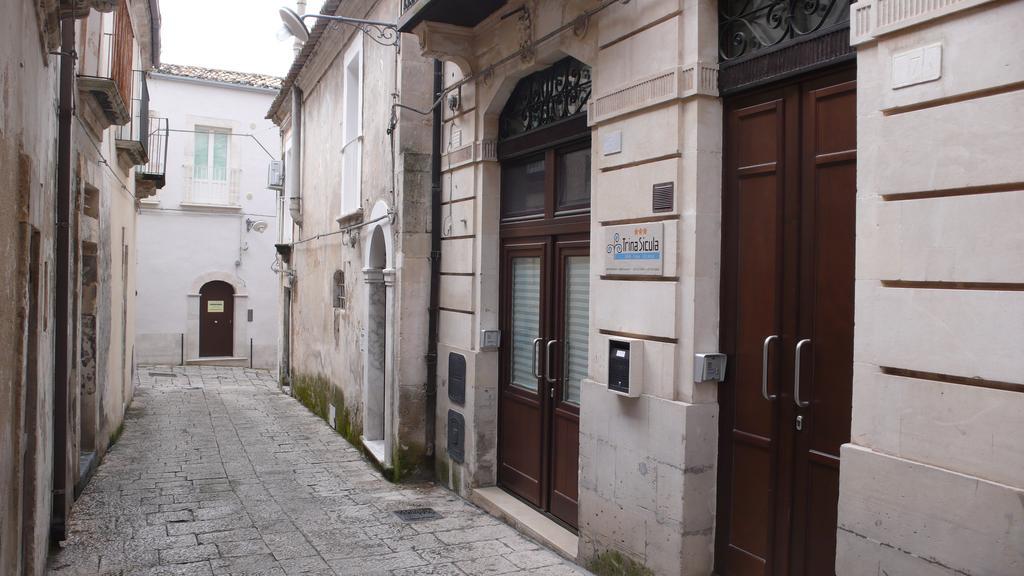 Trinasicula Ragusa Ibla Екстер'єр фото